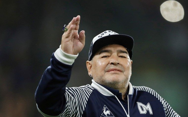 Diego Maradona tot