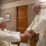 Lebt Papst Benedikt noch