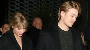 Taylor Swift Partner: Joe Alwyn sind immer noch zusammen?